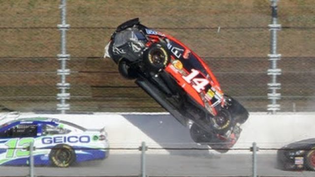 NASCAR Crashes 2