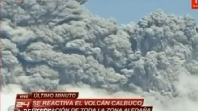 4/30/2015 -- ANOTHER Large volcanic eruption in Chile at Calbuco Volcano -- Major Seismic Unrest
