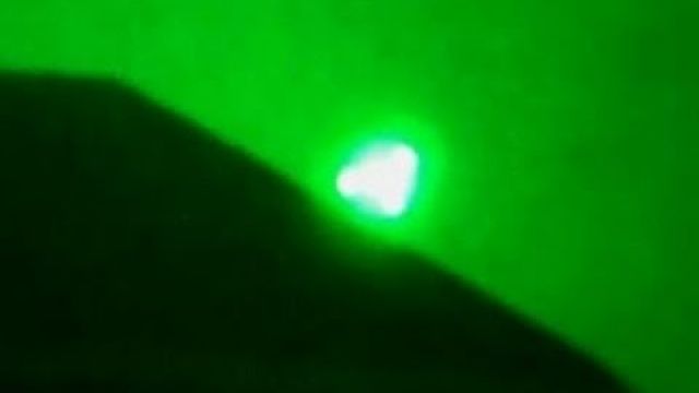 Night Vision UFO Wars [FULL VIDEO]